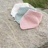 Organic Muslin Cotton Bandana Bib