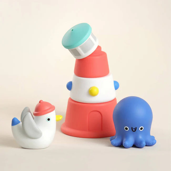 Itzy Stack & Squirt