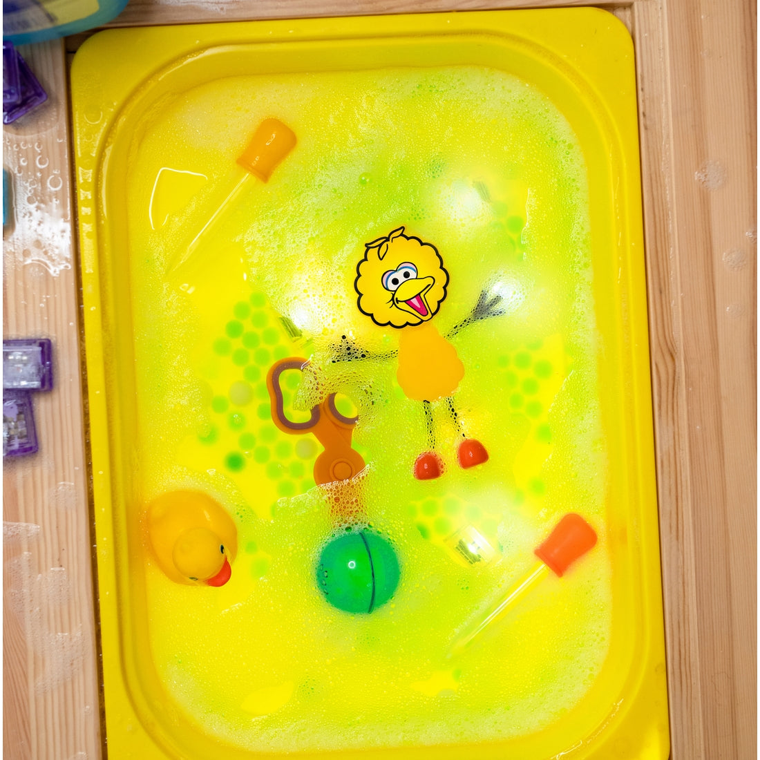GloPals Character & 2 Cube set