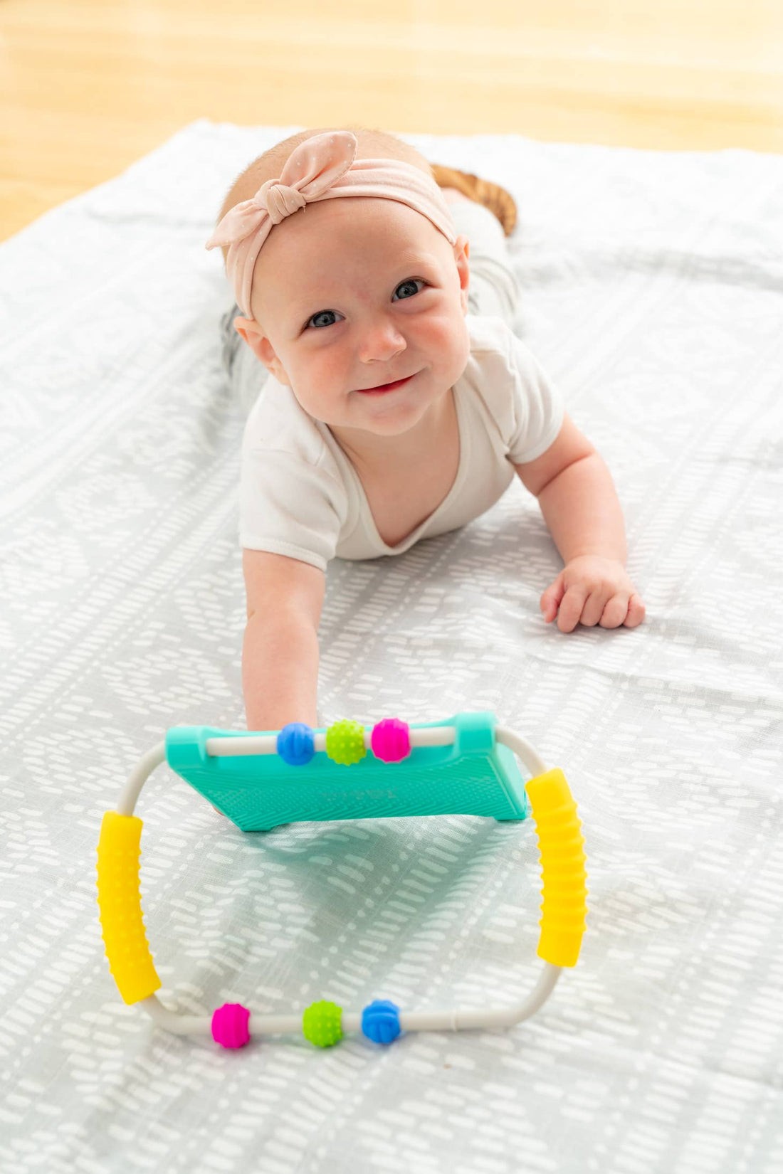 Peeka Play Mirror