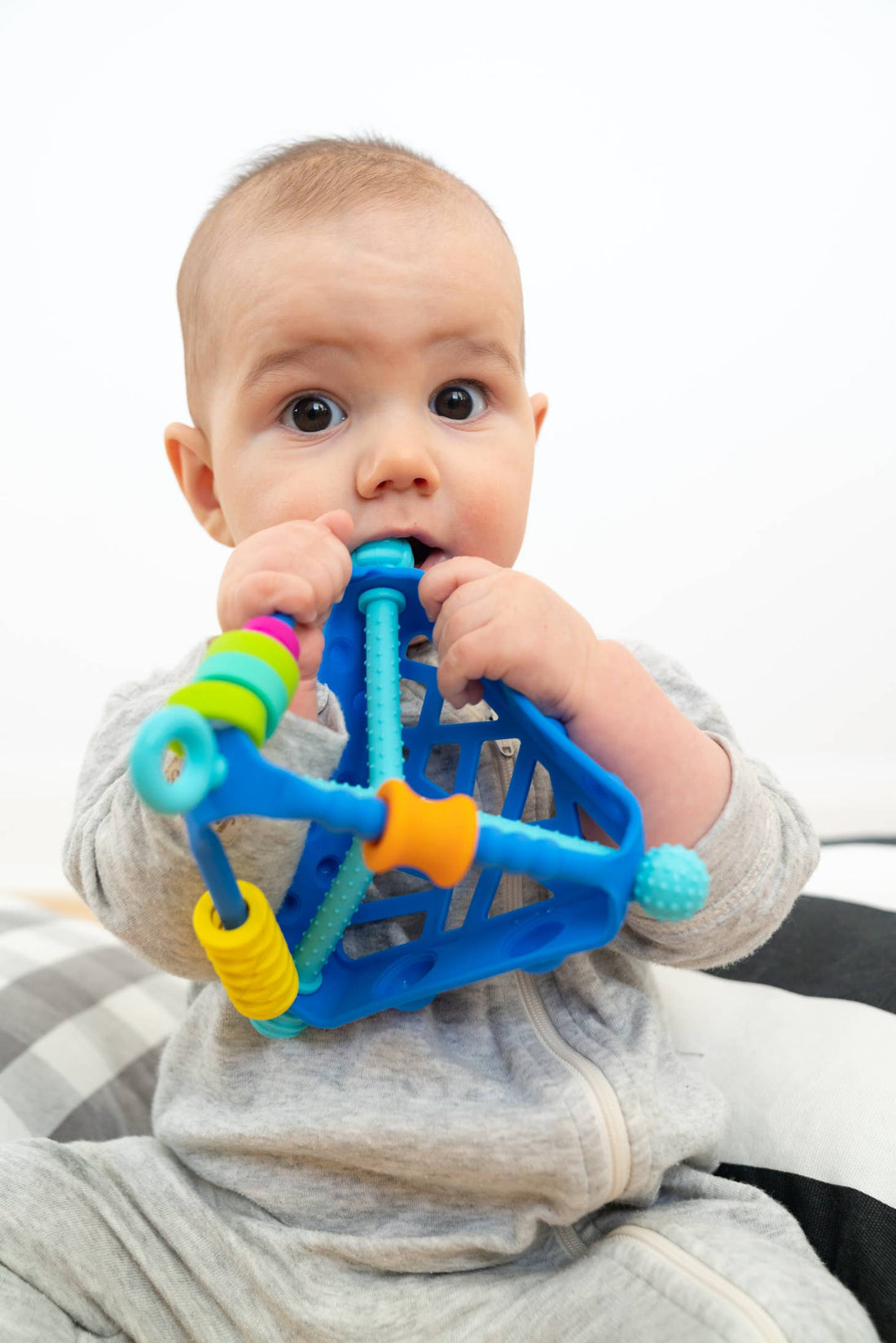 Wigloo Sensory Activity Toy