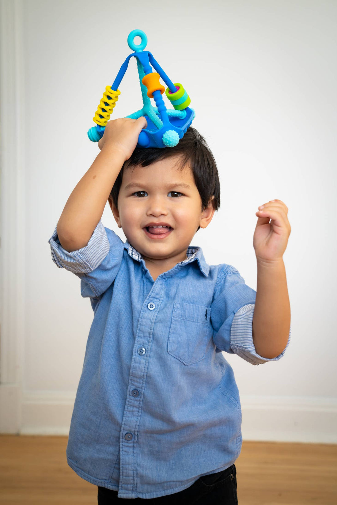 Wigloo Sensory Activity Toy