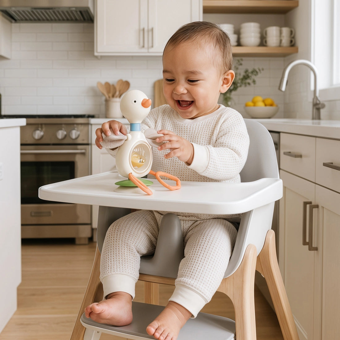 Itzy Twist & Bop High Chair Goose