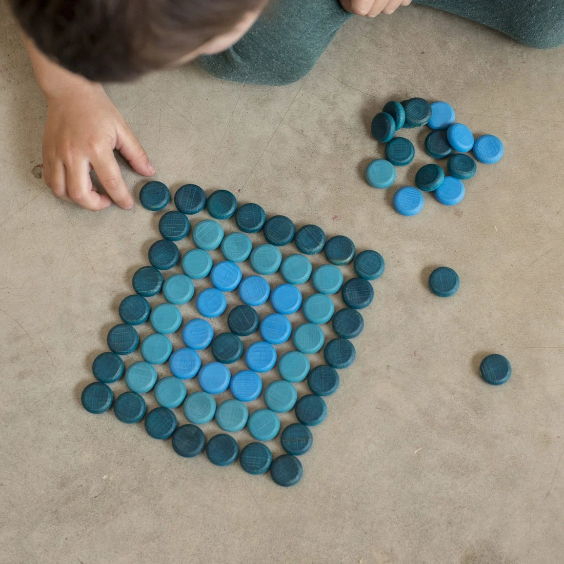 Wood Mandala Coins - 36pc (blues)