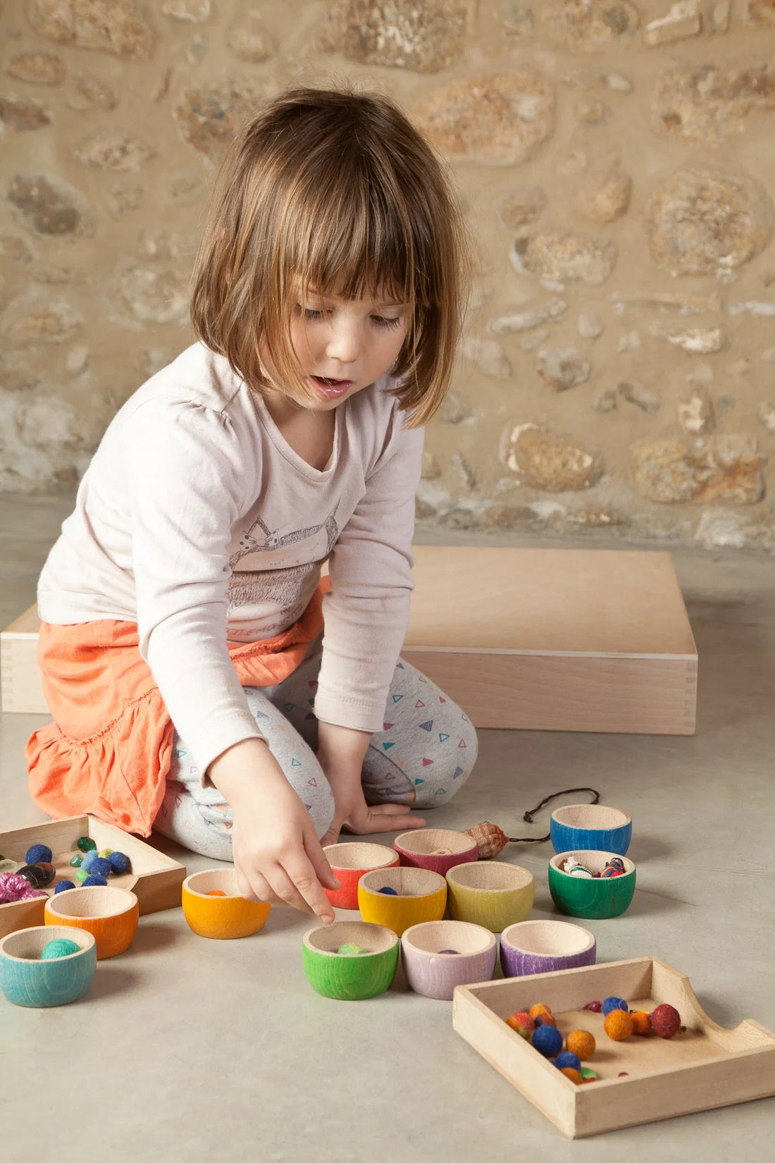 Wood Coloured Bowls 12 pcs