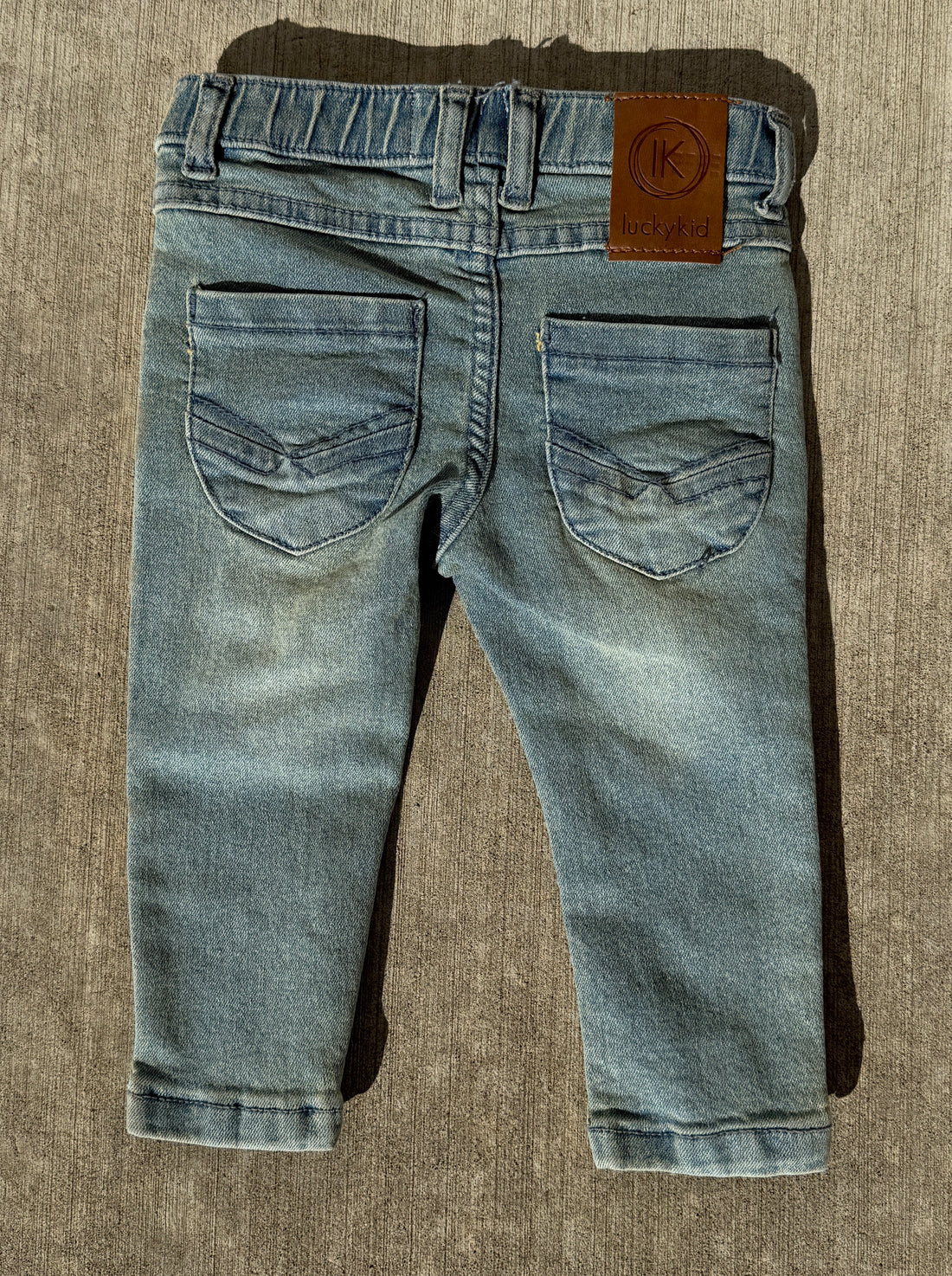 Girls Light Wash Floral Stitch Jeans