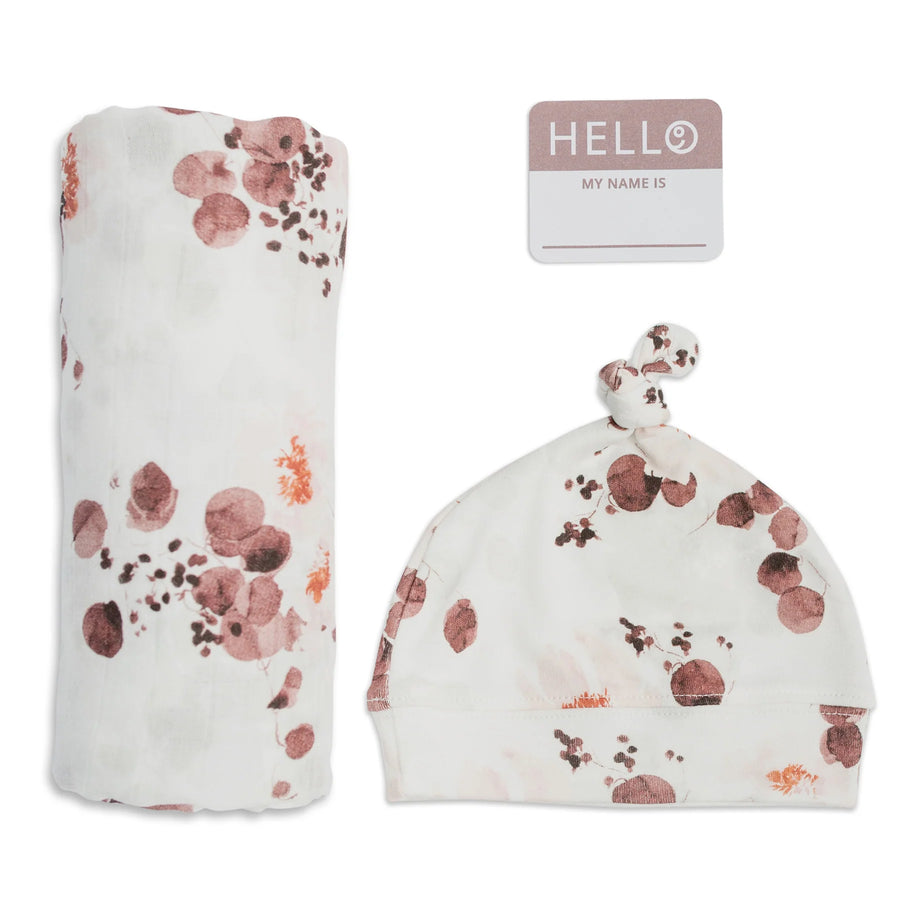 Hello World Swaddle & Knotted Hat Set