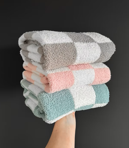 Checkered Plush Blanket