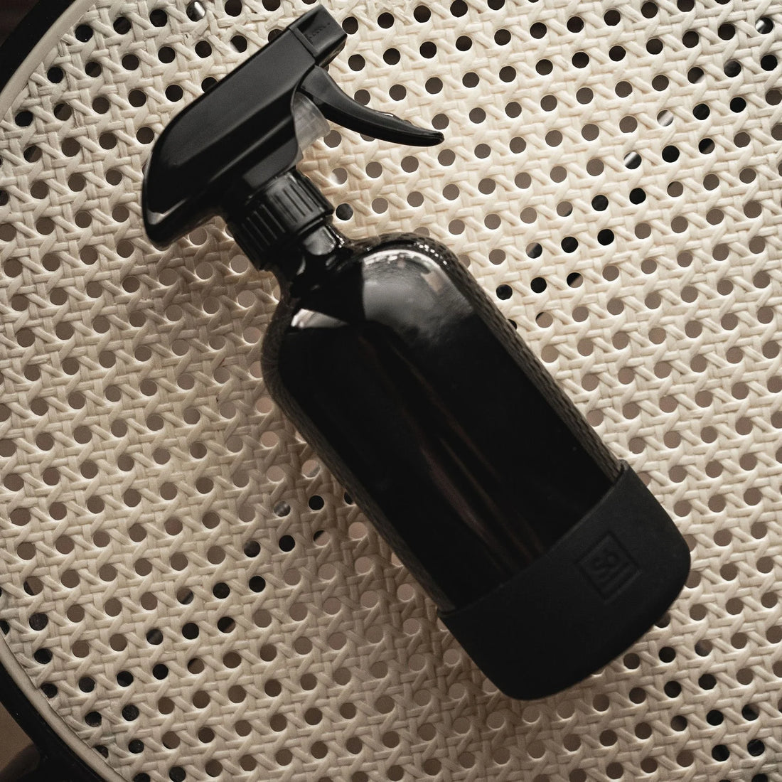Recycled Glass Refillable Spray Bottle