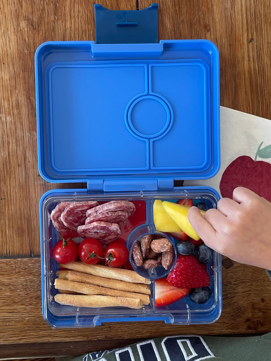 Yumbox Snack - 3 Compartment Bento