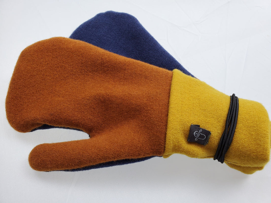 Bumby Wool Mitts - Youth Small & Large
