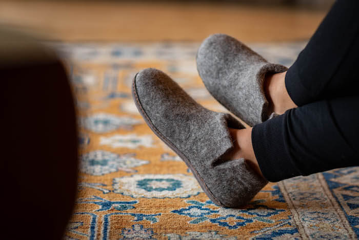 Carlyle Adult Wool Slippers