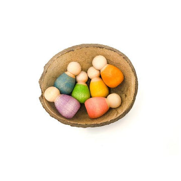 Wood Coloured Baby Nins 6pcs in Coconut Shell